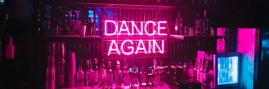 Nightlife in Großstädten: eine erfolgreiche DJ Karriere